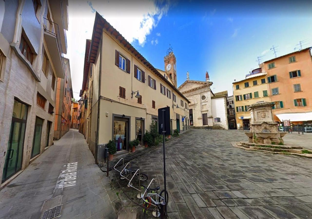 Casa Via Della Rocca Luna Poggibonsi Dış mekan fotoğraf